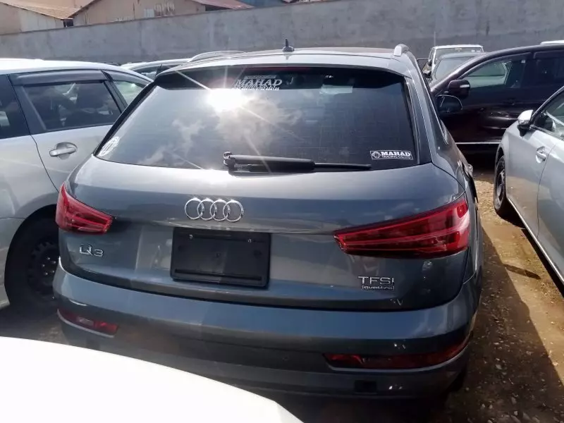 Audi Q3   - 2015