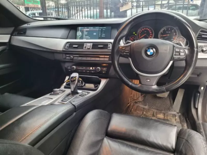 BMW 528i   - 2015