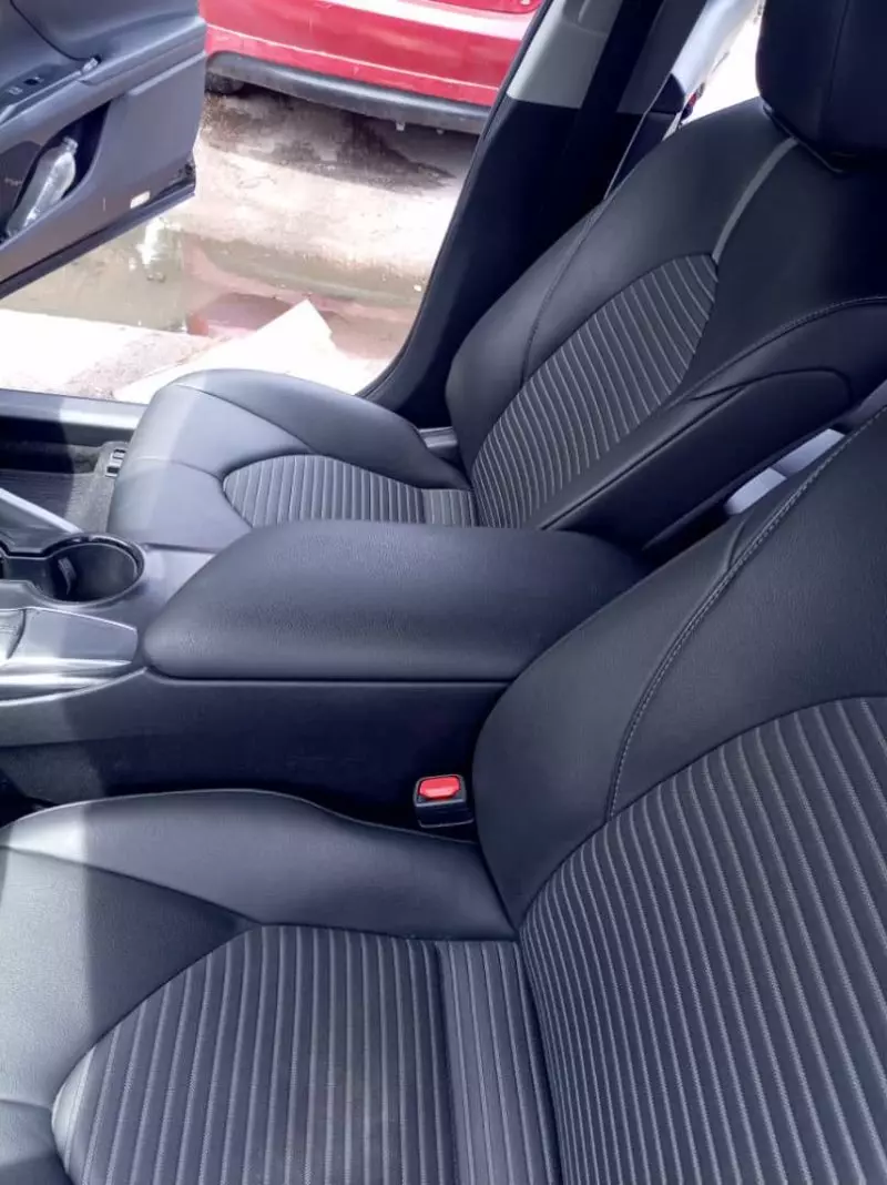 Toyota Camry   - 2018