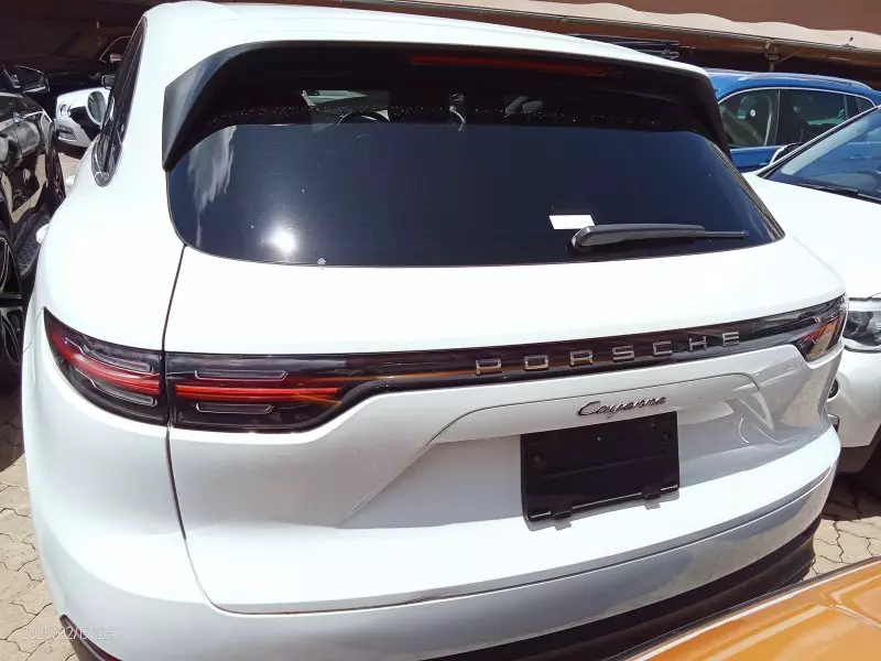 PORSCHE Cayenne   - 2018