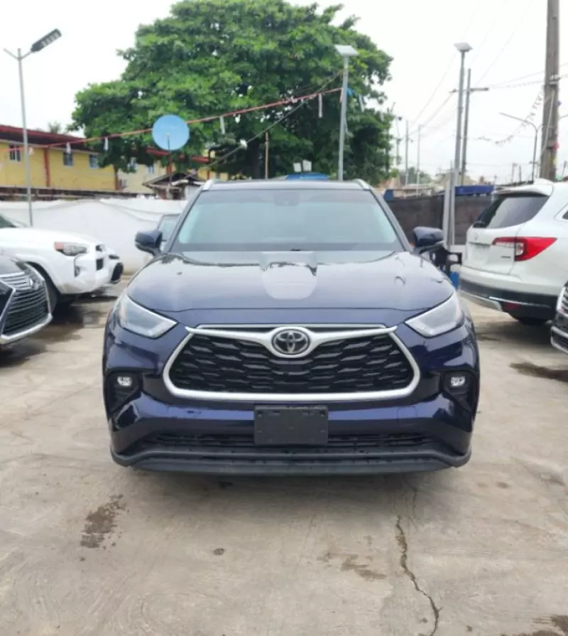Toyota Highlander - 2022
