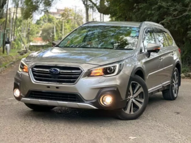 Subaru Outback   - 2018