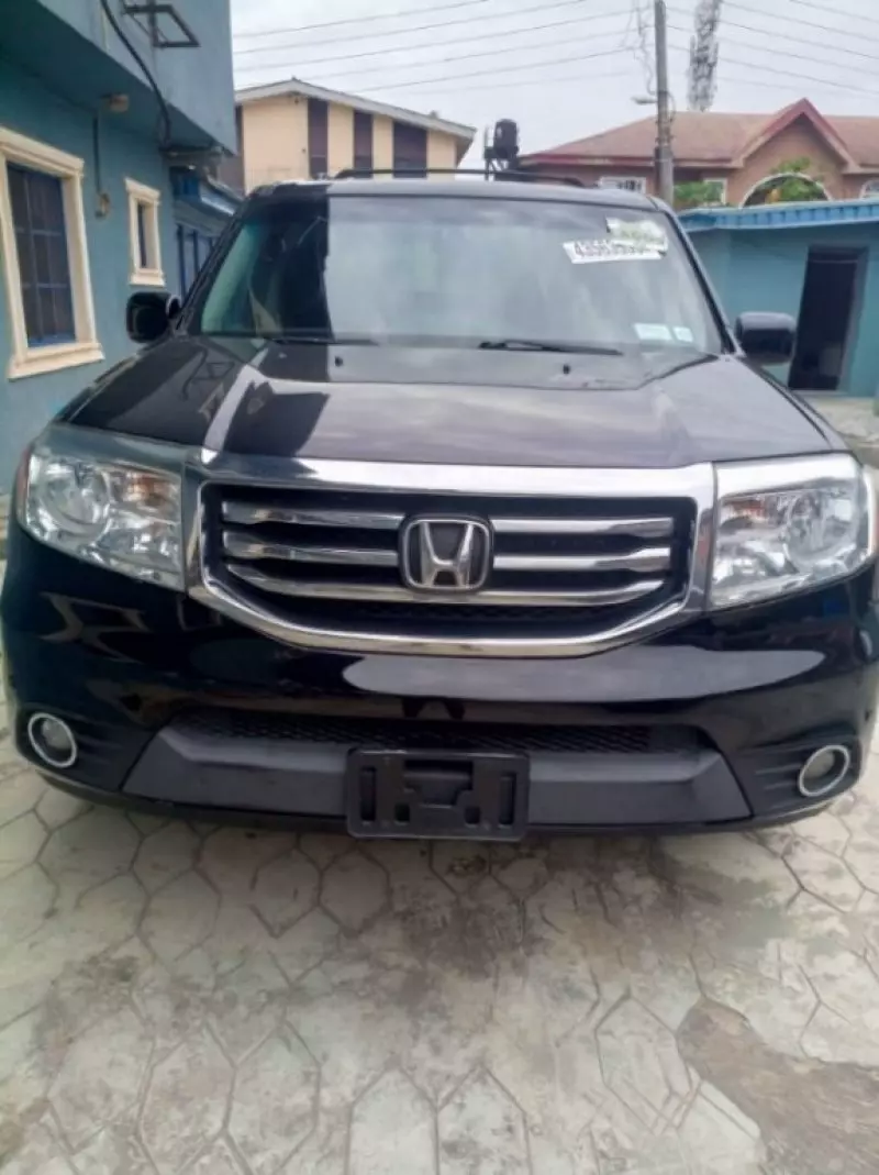 Honda Pilot   - 2012