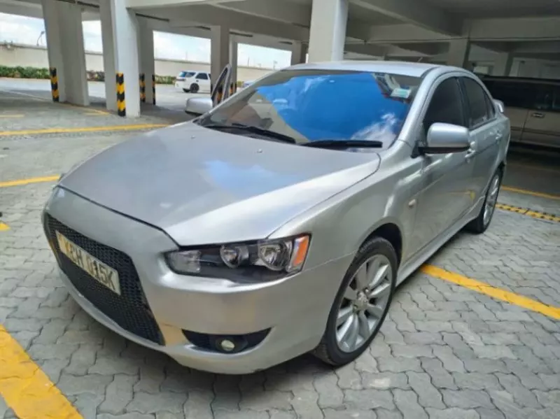 Mitsubishi Galant   - 2009