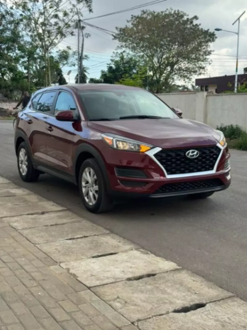 Hyundai TUCSON 2,0L BVM 4x2 GL - 2019