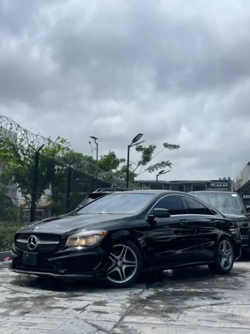 Mercedes-Benz CLA 250   - 2014