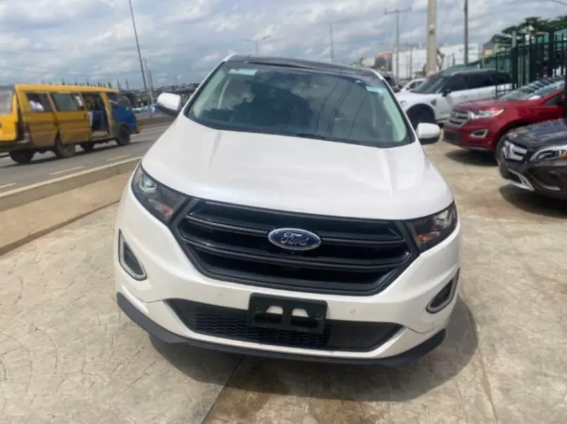 Ford Edge - 2015