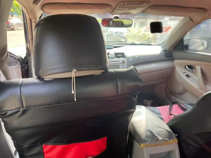 Toyota Camry   - 2009