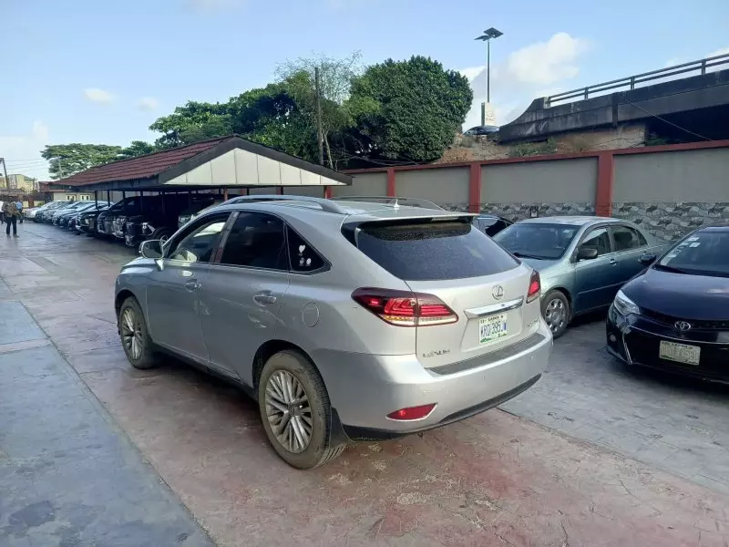 Lexus RX 350   - 2010