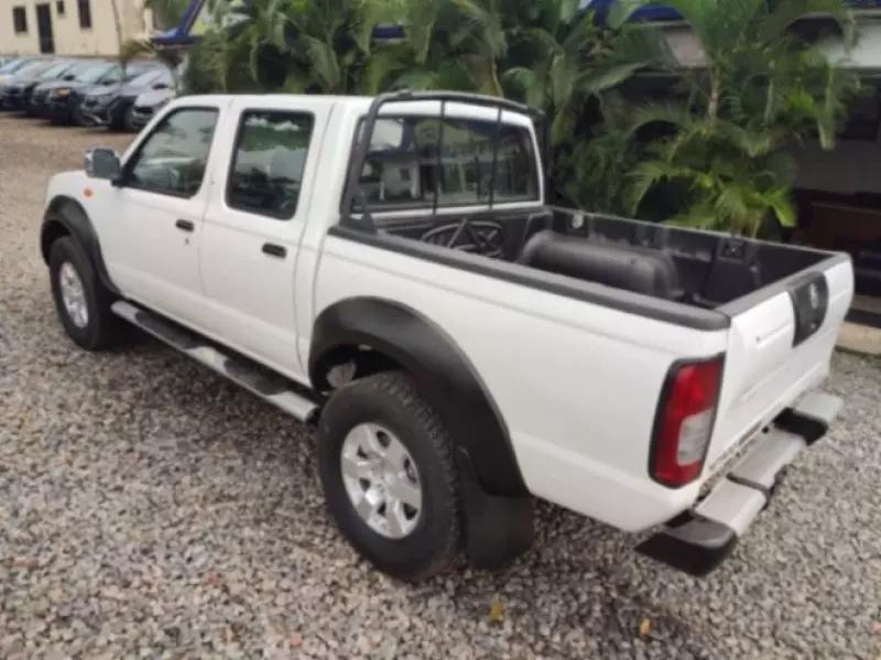 Nissan NP 300   - 2017