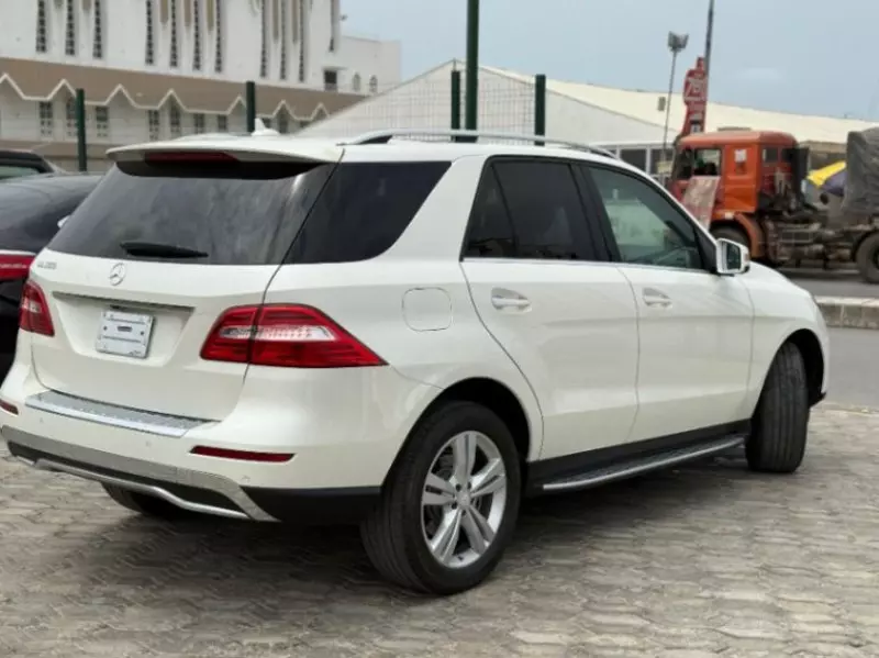 Mercedes-Benz ML 350   - 2013