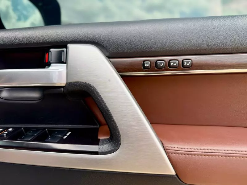 Toyota Landcruiser ZX   - 2018