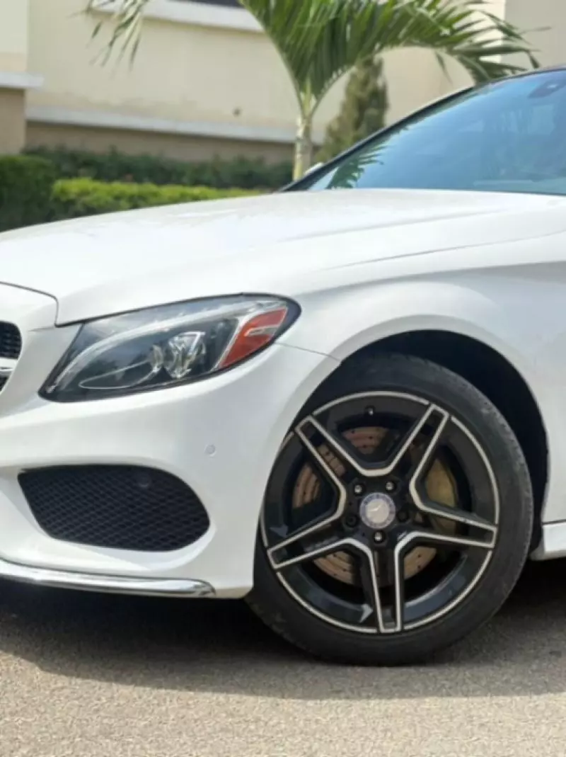 Mercedes-Benz C 400   - 2015