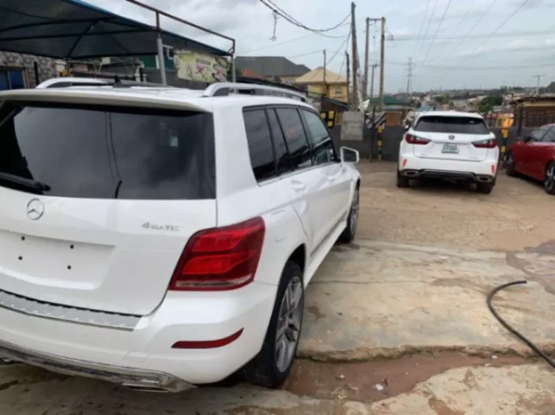 Mercedes-Benz GLK 350   - 2013