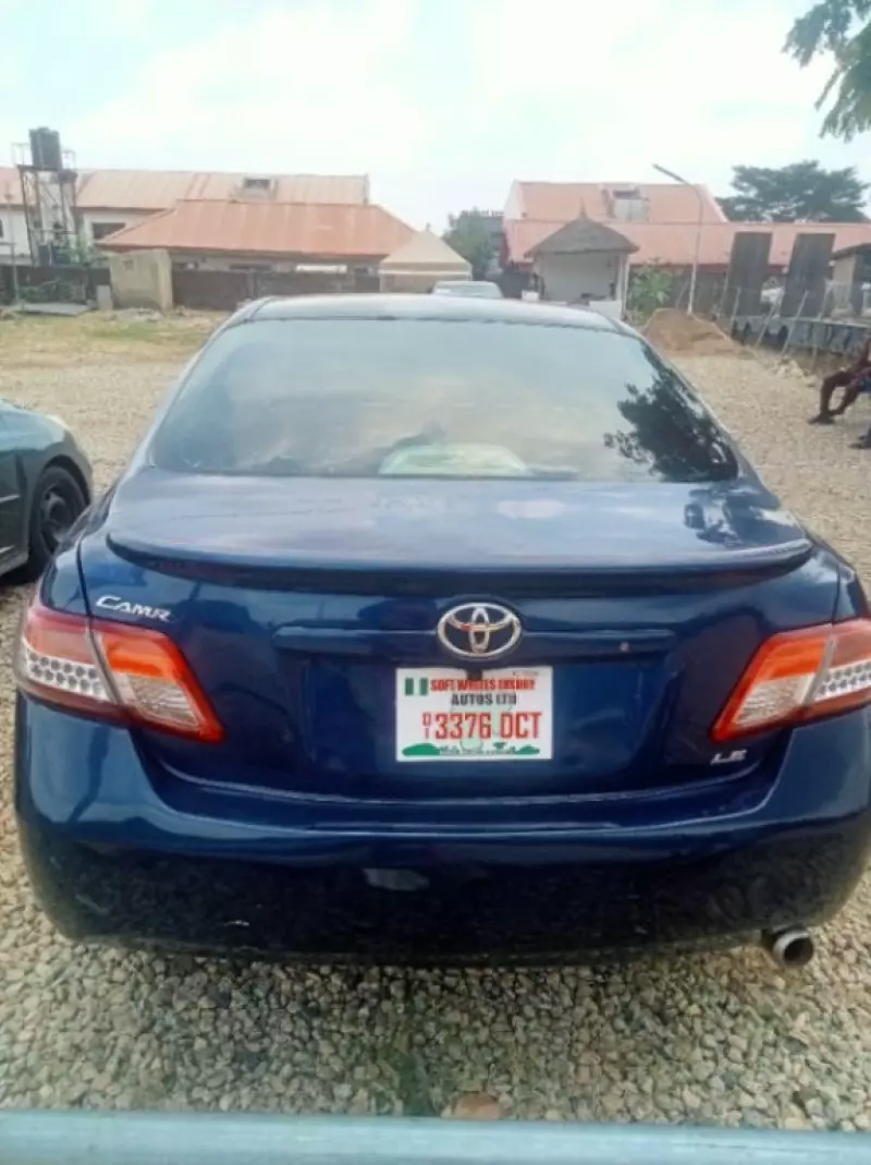 Toyota Camry   - 2008