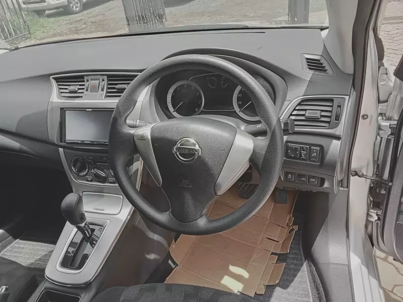 Nissan Sylphy   - 2017
