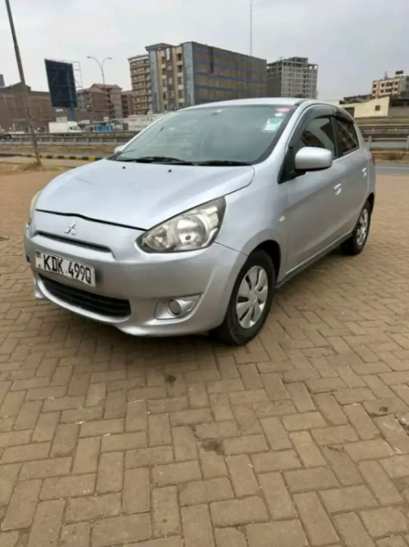 Mitsubishi Mirage   - 2015