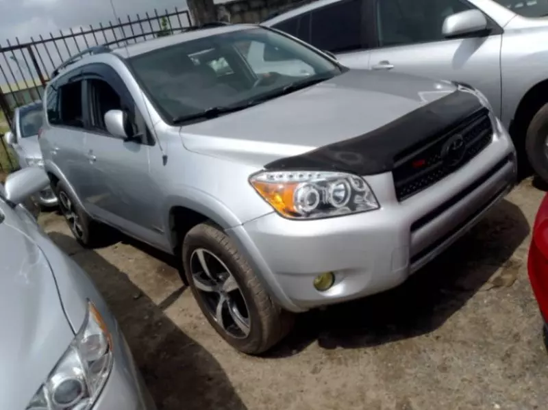 Toyota RAV 4