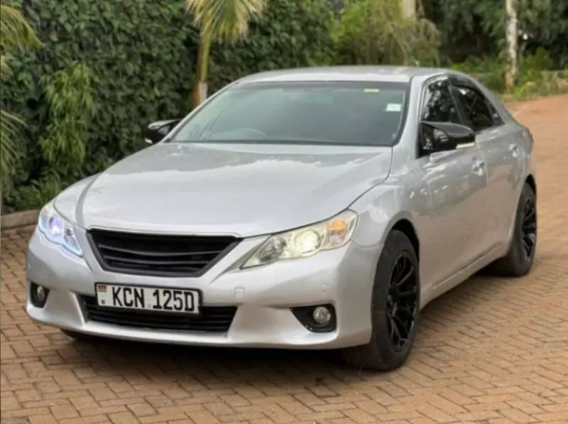 Toyota Mark X   - 2015