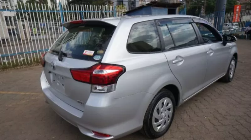 Toyota Fielder    - 2018