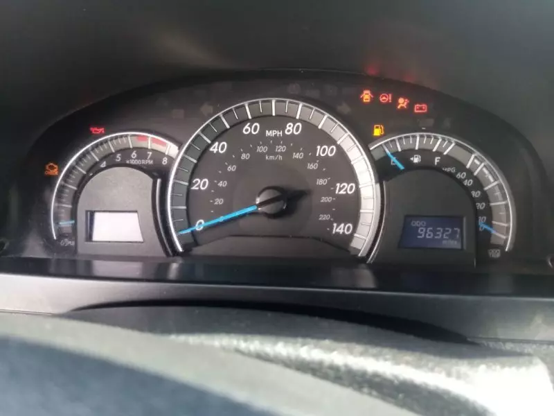 Toyota Camry   - 2014