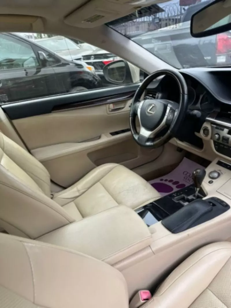Lexus ES 350
