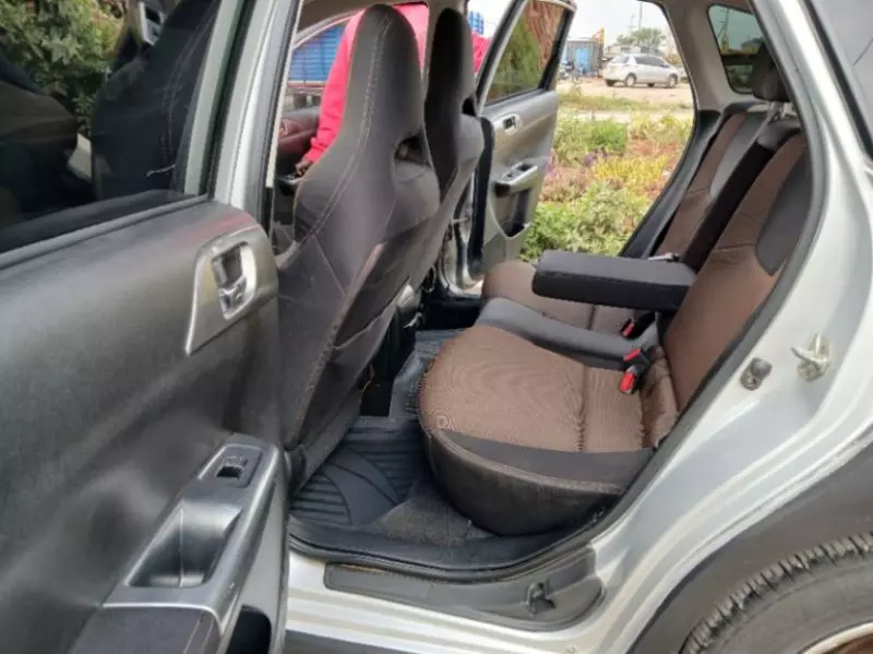Subaru Impreza   - 2010