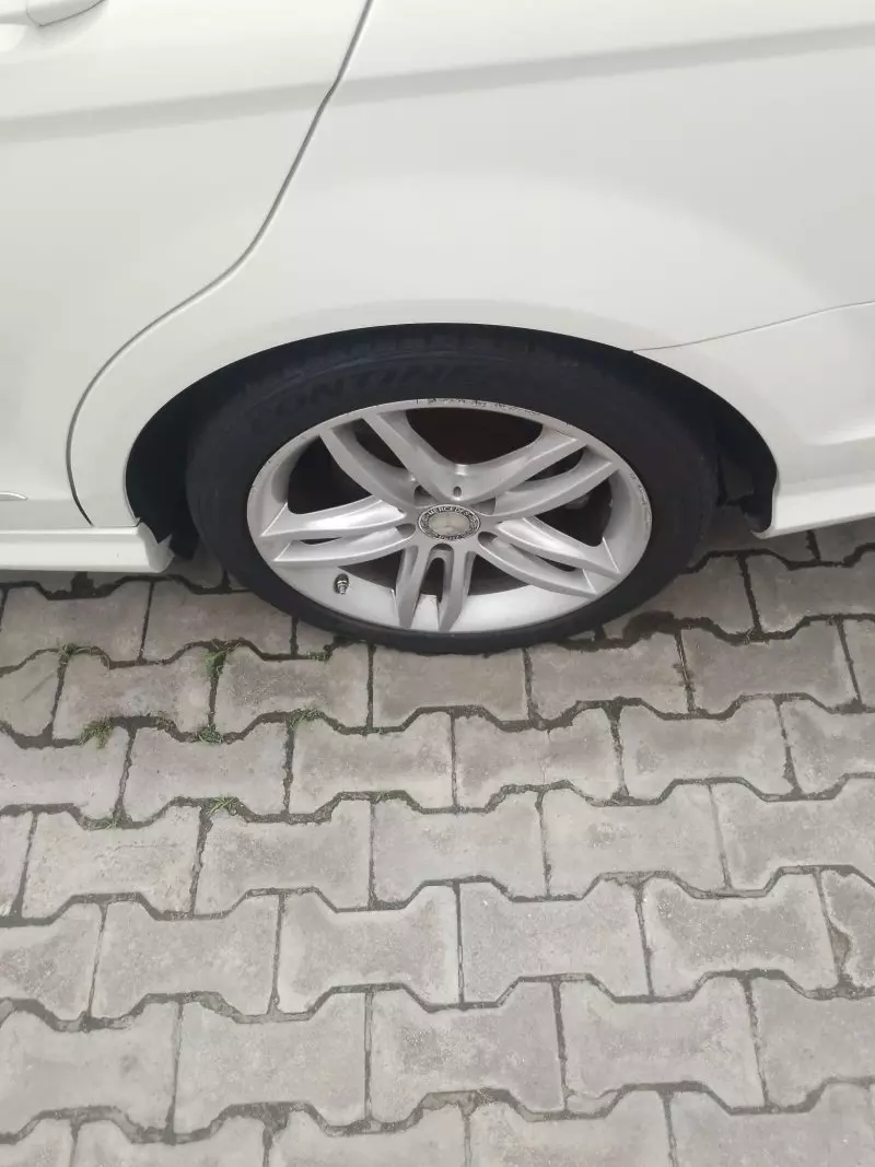 Mercedes-Benz C 300   - 2012