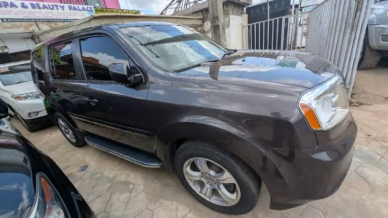 Honda Pilot   - 2012