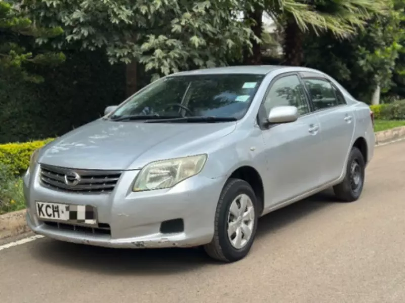 Toyota Axio    - 2010