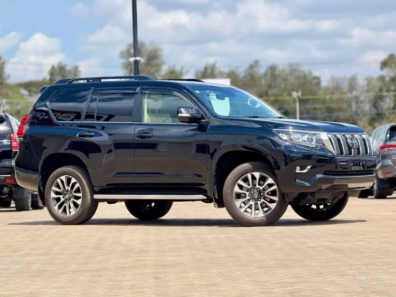 Toyota Landcruiser TZ.G   - 2023