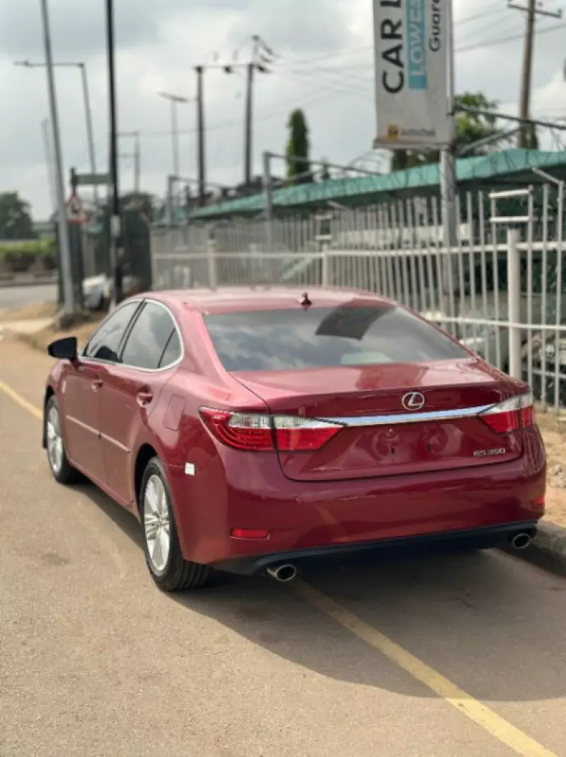 Lexus ES 350