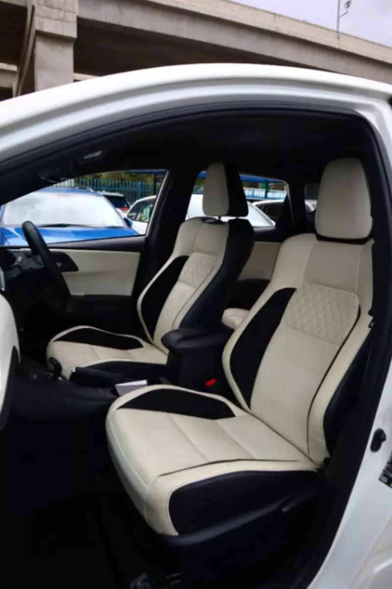 Toyota Auris Hybrid   - 2018