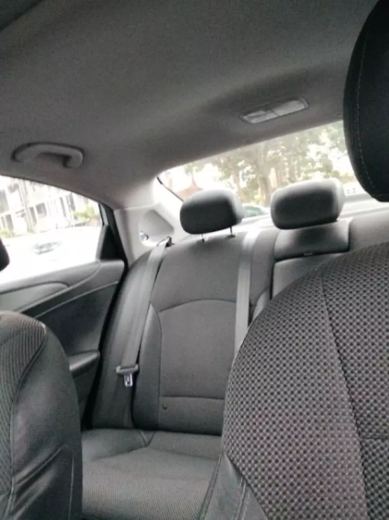 Hyundai Sonata   - 2013
