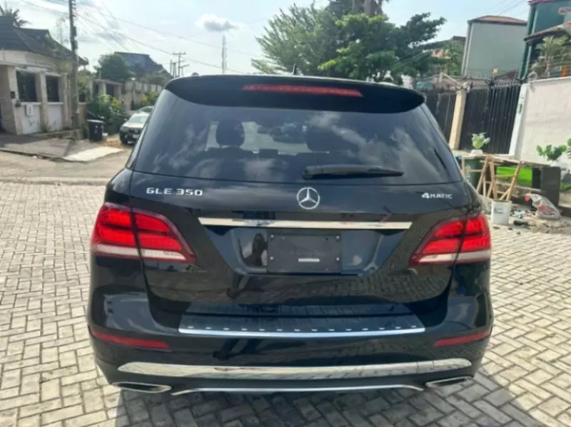 Mercedes-Benz GLE 350   - 2017