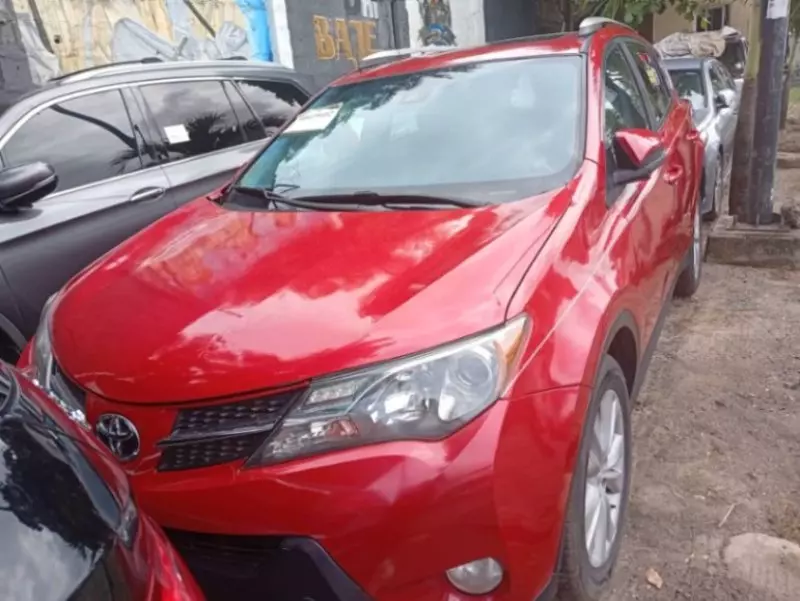 Toyota RAV 4   - 2016