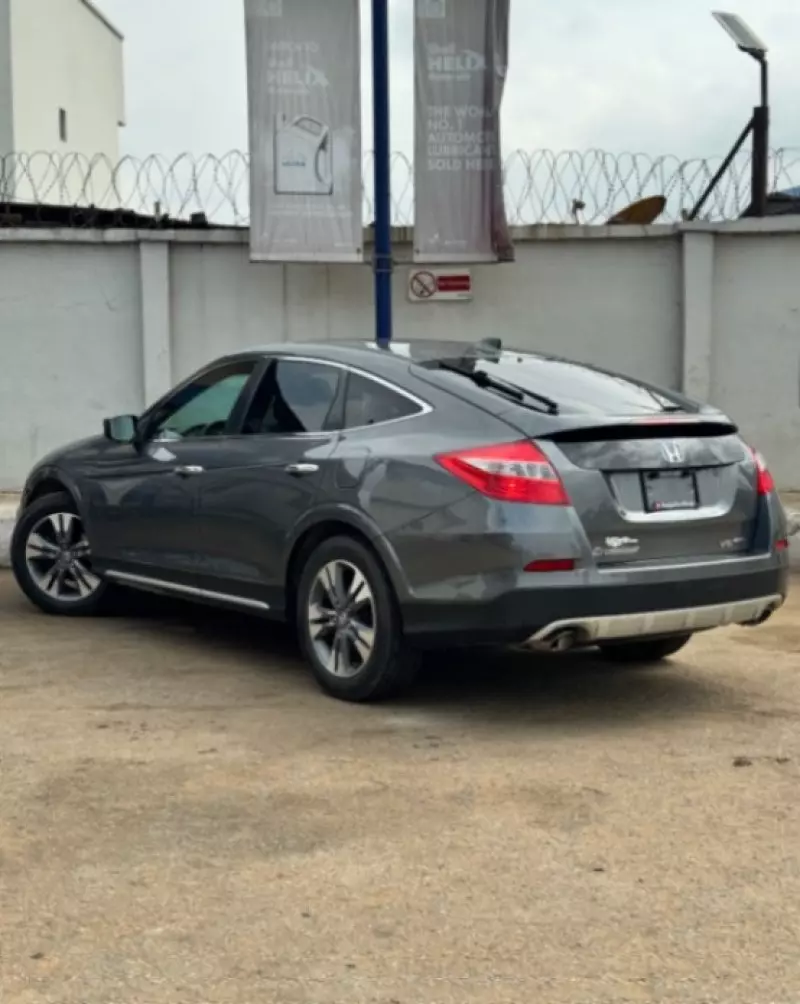 Honda Crosstour   - 2013