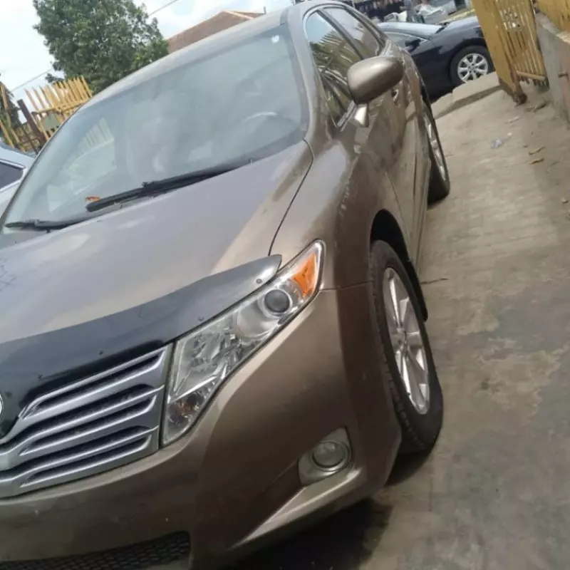 Toyota Venza   - 2010