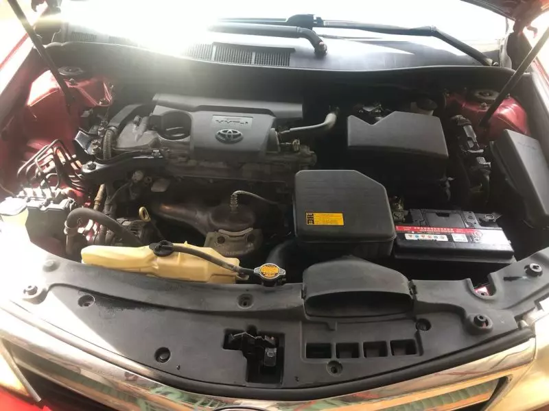 Toyota Camry   - 2013