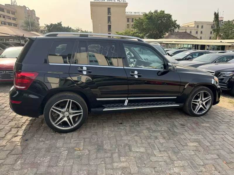 Mercedes-Benz GLK 350   - 2013