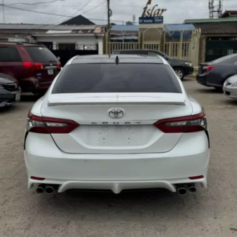 Toyota Camry   - 2023