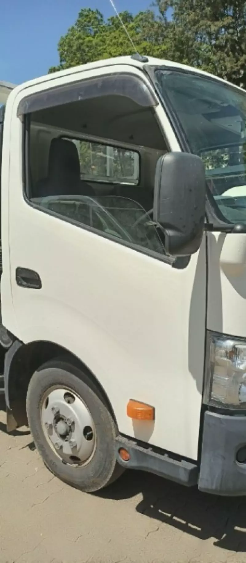 Toyota DYNA 200   - 2016