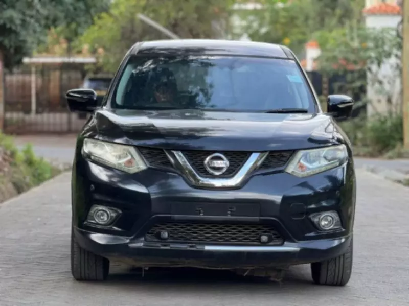 Nissan X-Trail   - 2016