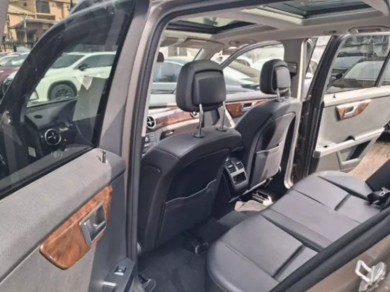 Mercedes-Benz GLK 350   - 2014