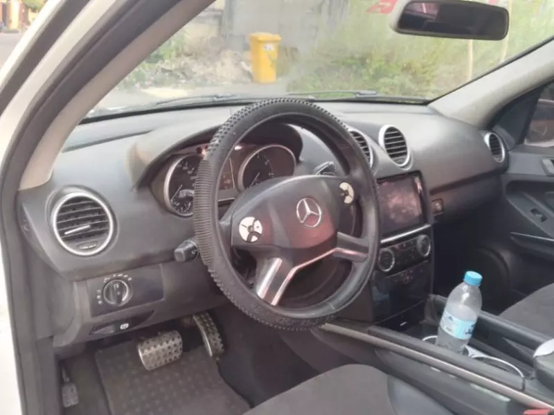 Mercedes-Benz ML 350   - 2009