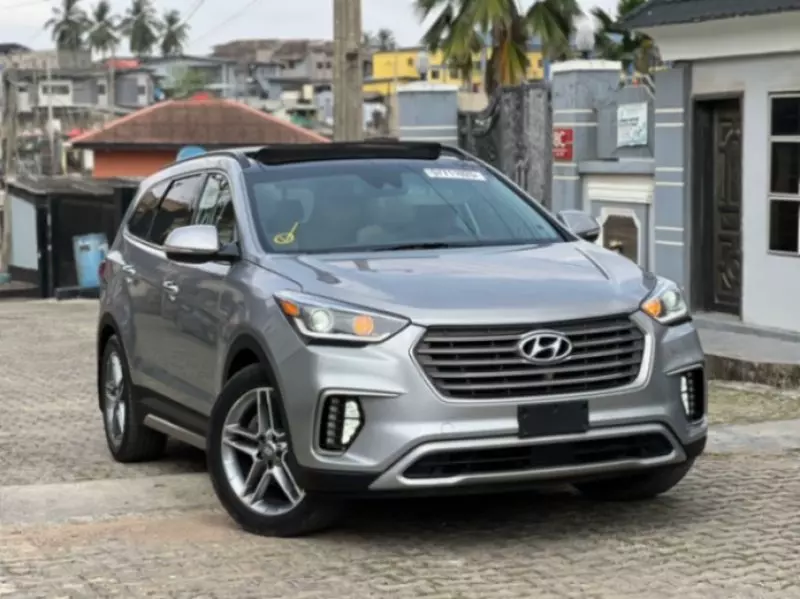 Hyundai Santa Fe