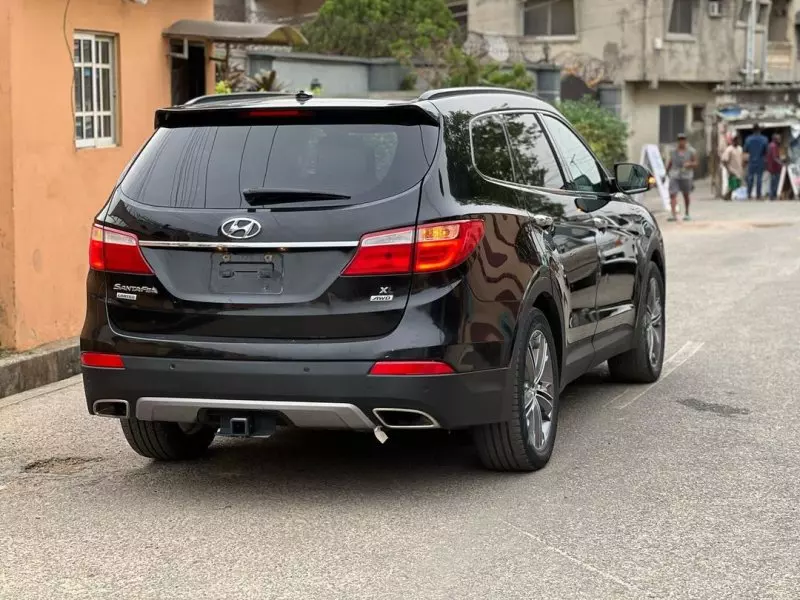 Hyundai Santa Fe