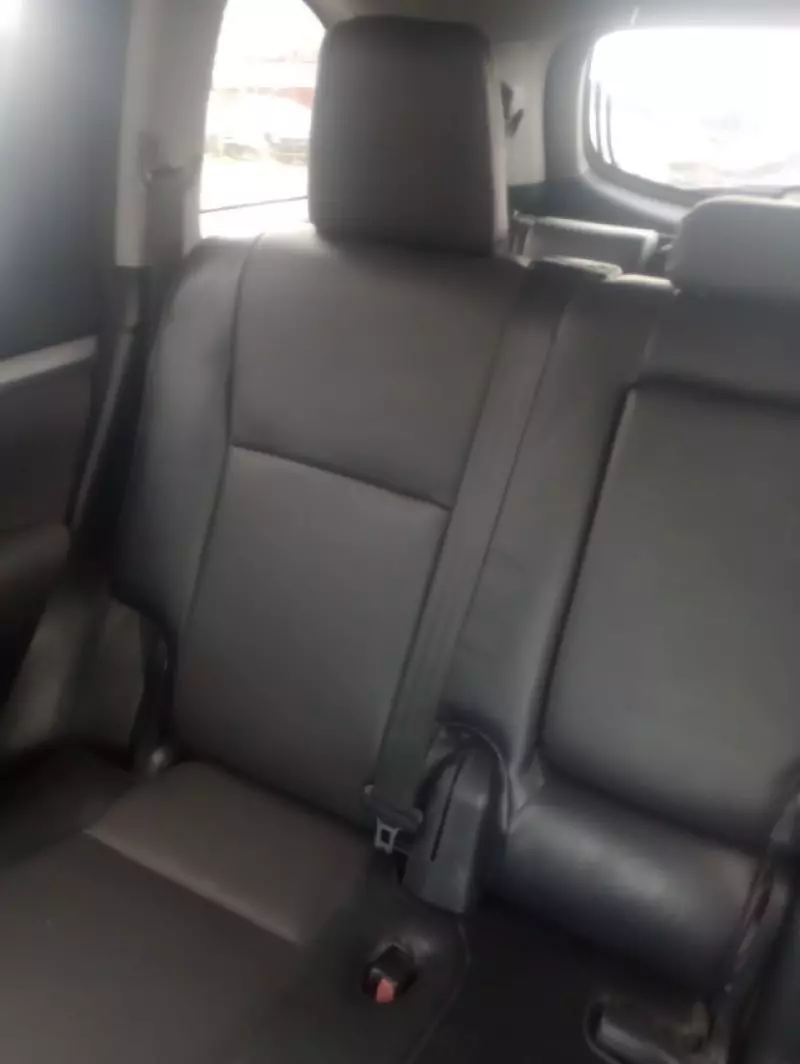 Toyota Highlander   - 2014