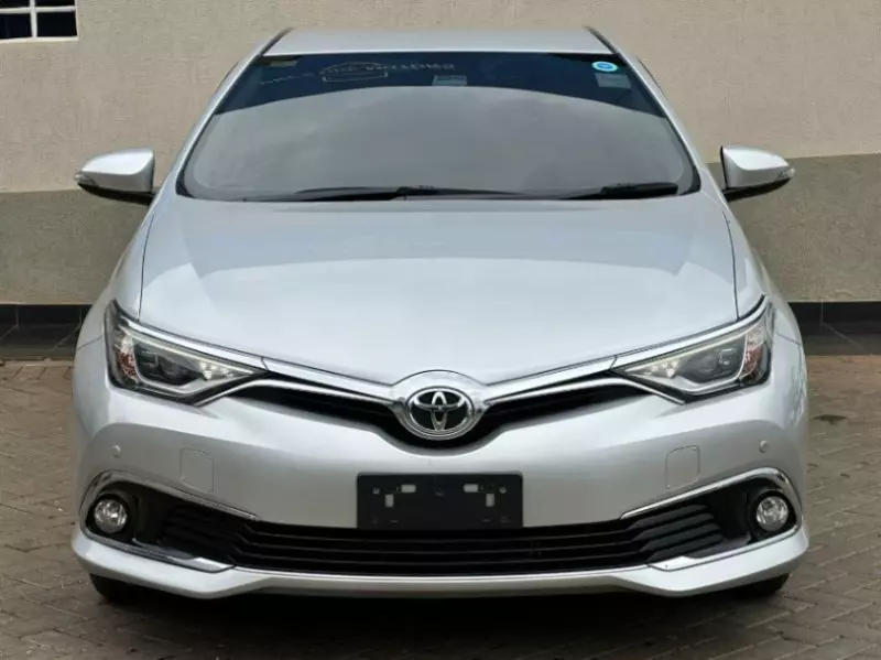Toyota Auris   - 2017