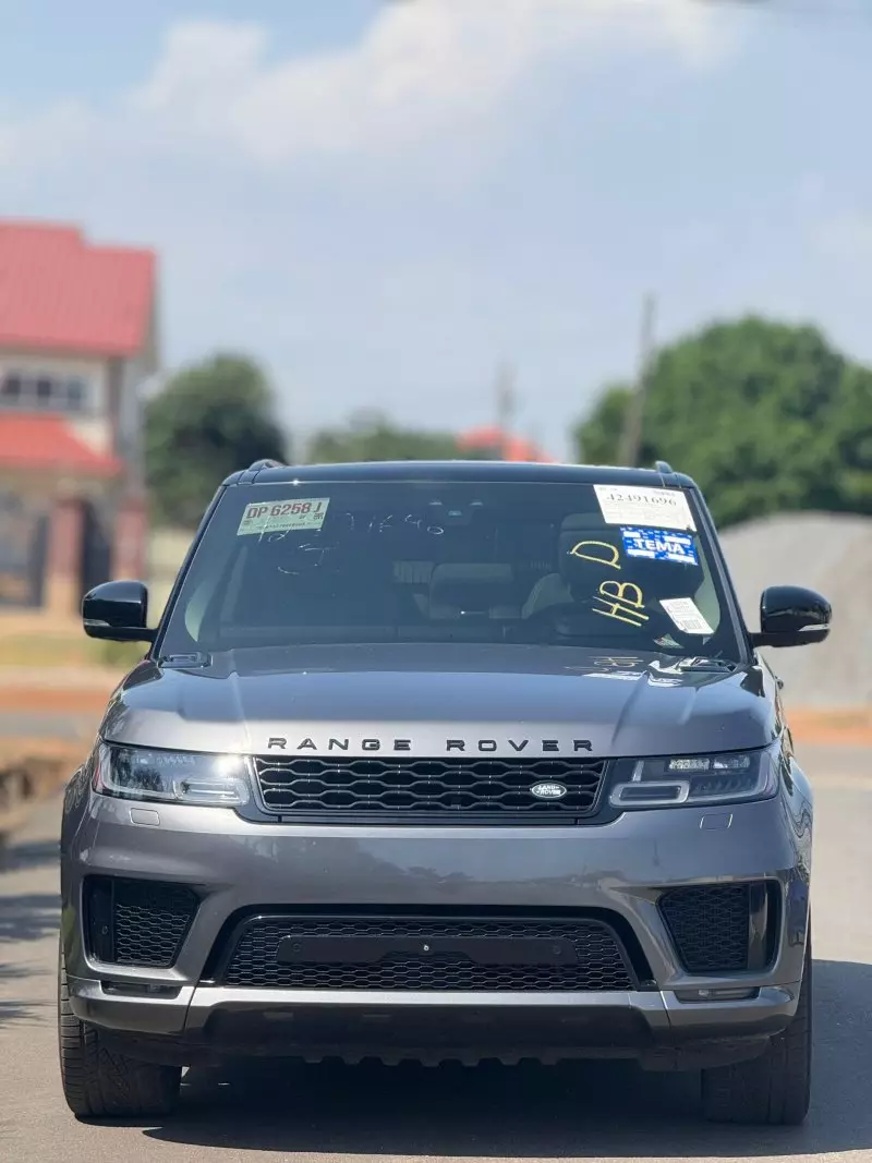 Land Rover RANGE ROVER SPORT HST